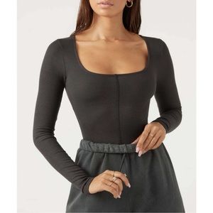 Joah Brown Classic Scoop Neck Long Sleeve - S/M